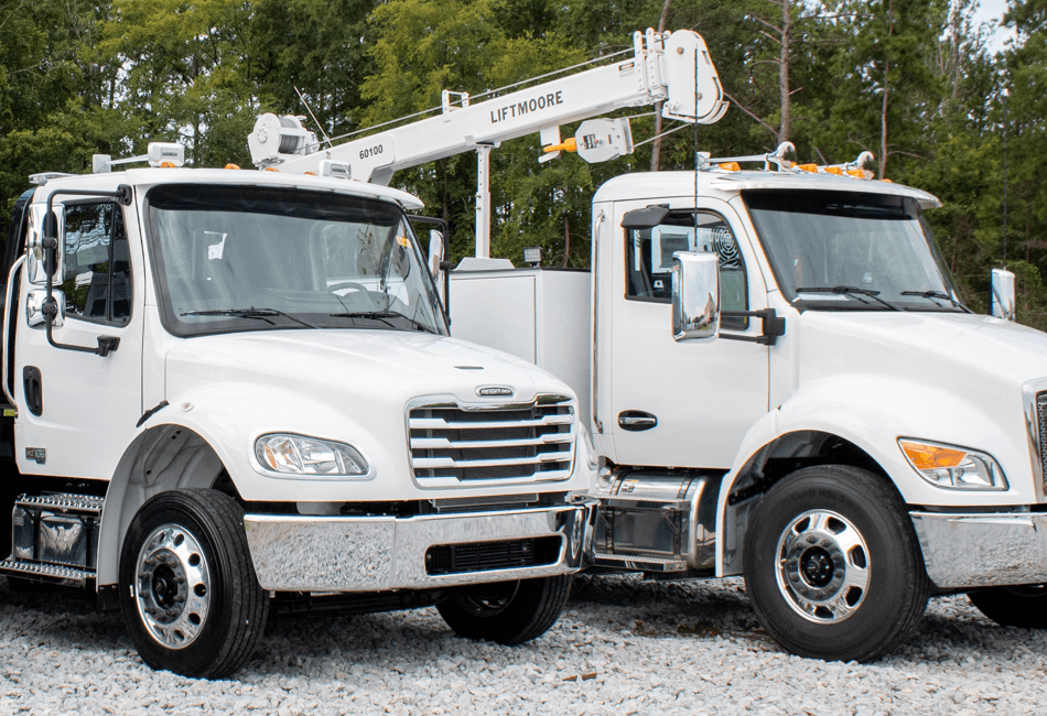 Fouts Commercial Vehicles mechanics trucks with a Liftmoore crane