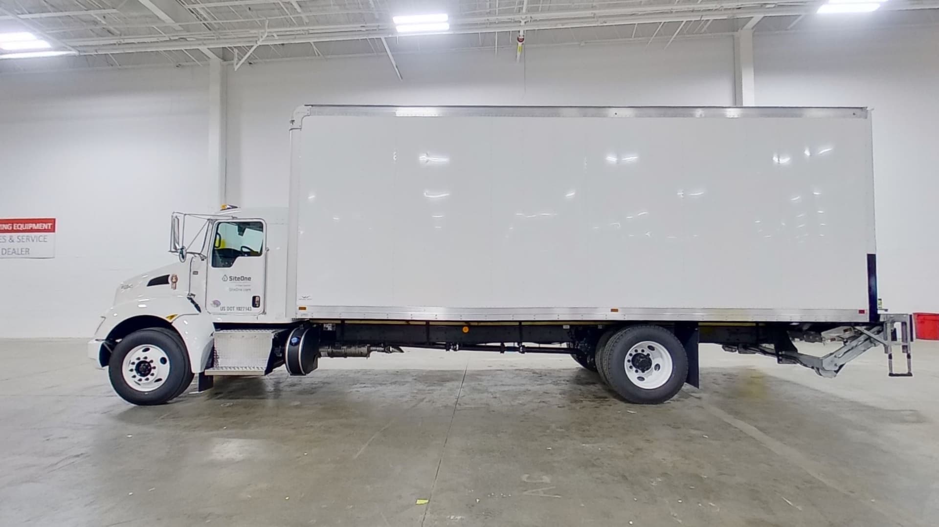 Smyrna Truck dry freight van body on a commercial truck